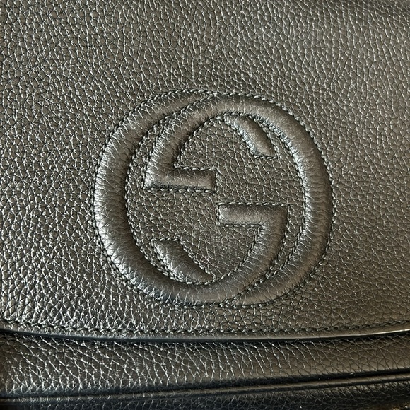BLACK GUCCI CROSSBODY EXCEPTIONAL CONDITION - Picture 3 of 7
